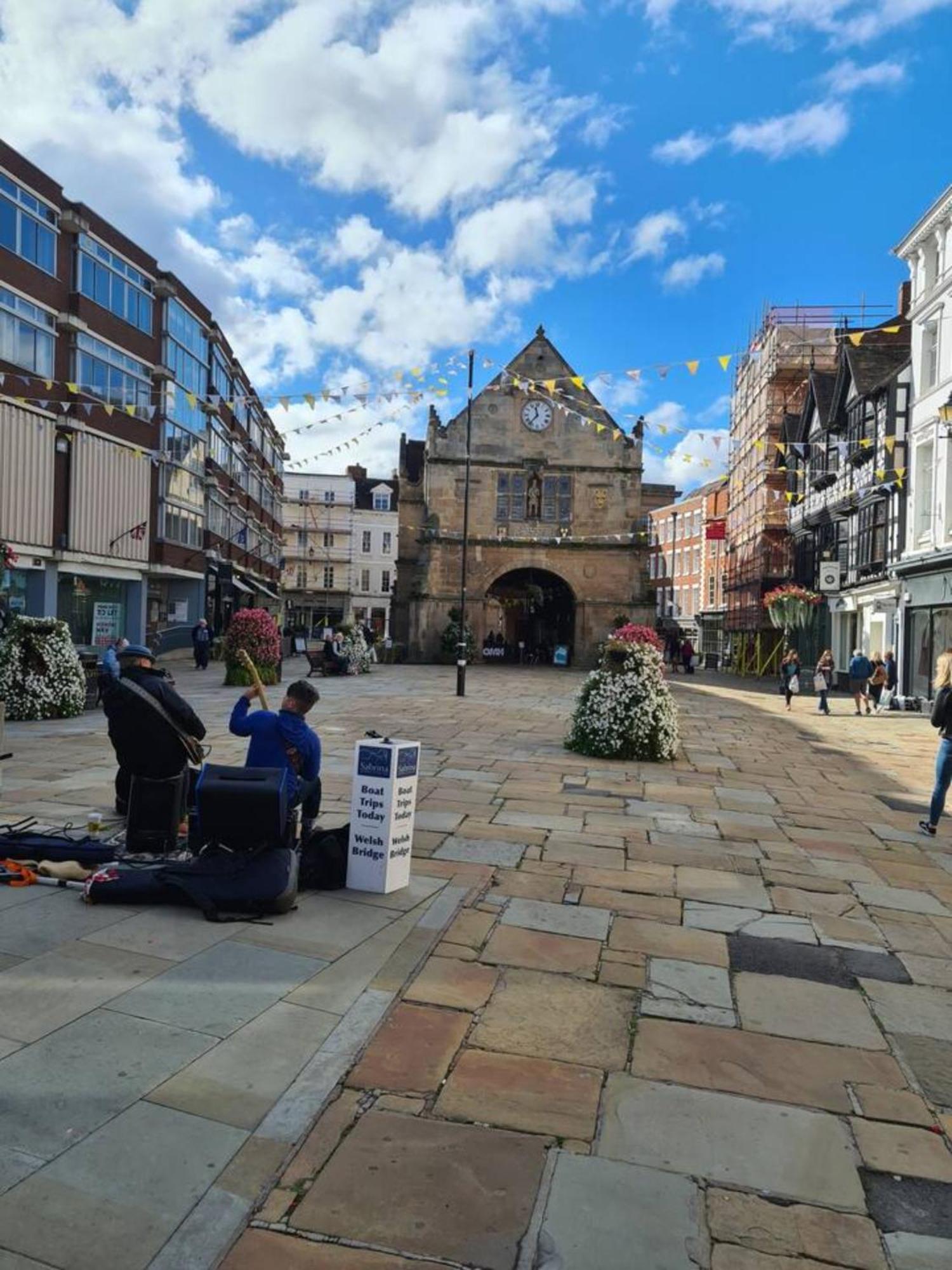 Cosy Corner - Town Centre Flat With Free Nearby Parking Lejlighed Shrewsbury Eksteriør billede