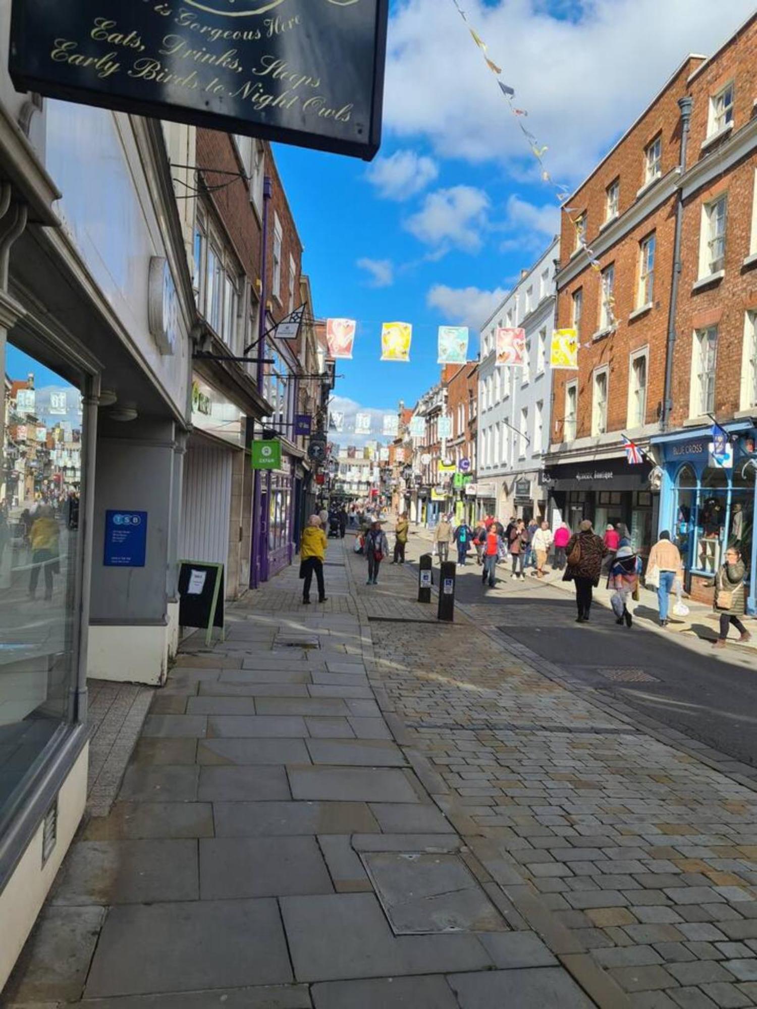 Cosy Corner - Town Centre Flat With Free Nearby Parking Lejlighed Shrewsbury Eksteriør billede